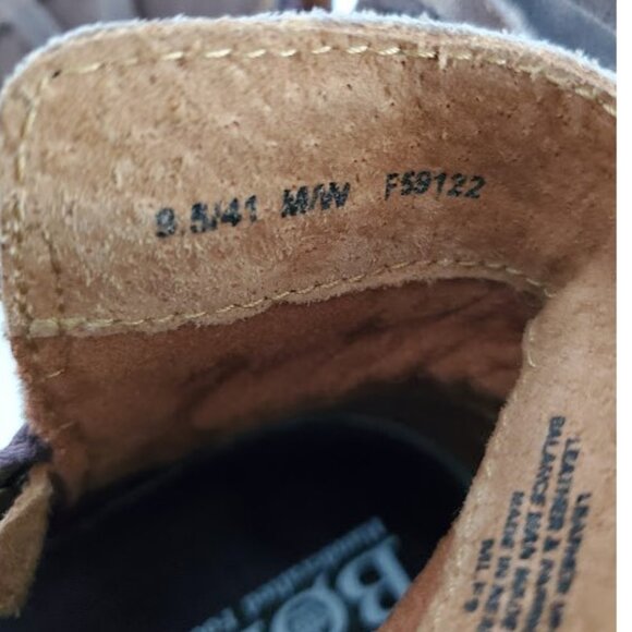 Born Tarkiln Brown Distressed Leather Ankle Boots with Accent Lacing - Size 9.5 - Picture 11 of 11